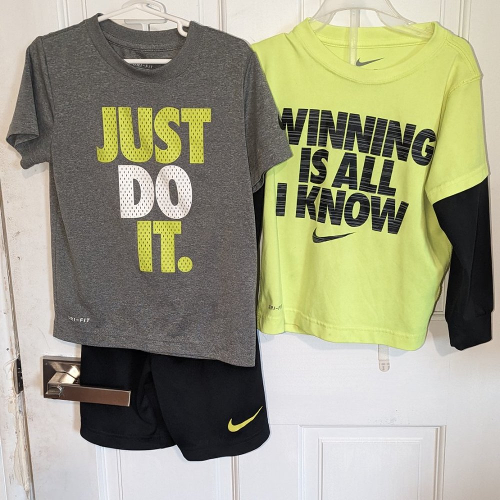 Boy's Nike 3-piece Outfit size small